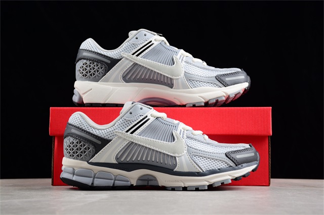 men air ZOOM VOMERO V5 shoes 2023-12-18-012